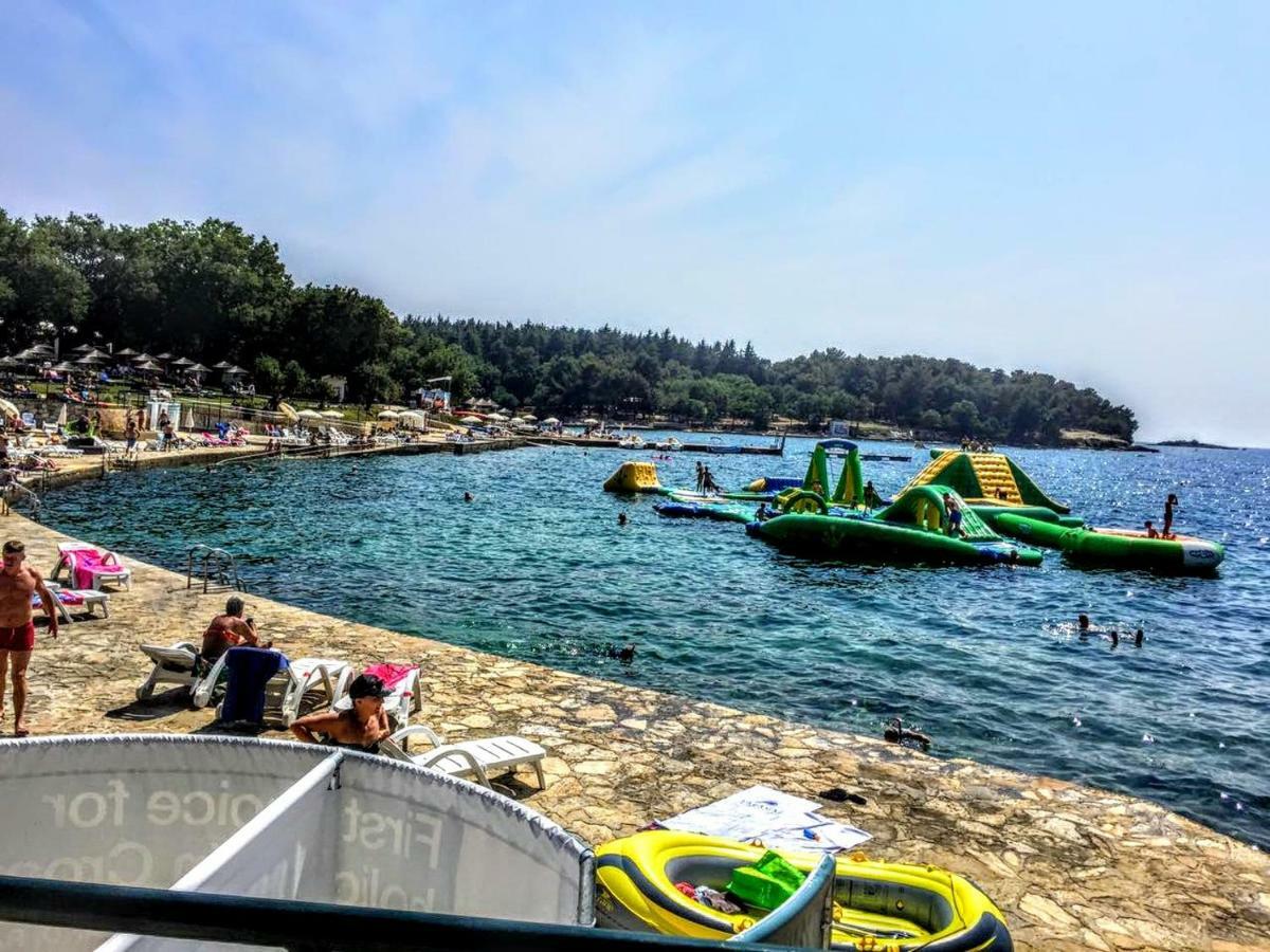 Appartamento Apartman Maslina Porec Esterno foto