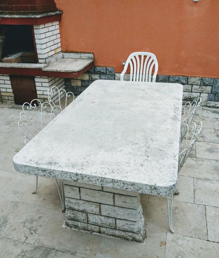 Appartamento Apartman Maslina Porec Esterno foto
